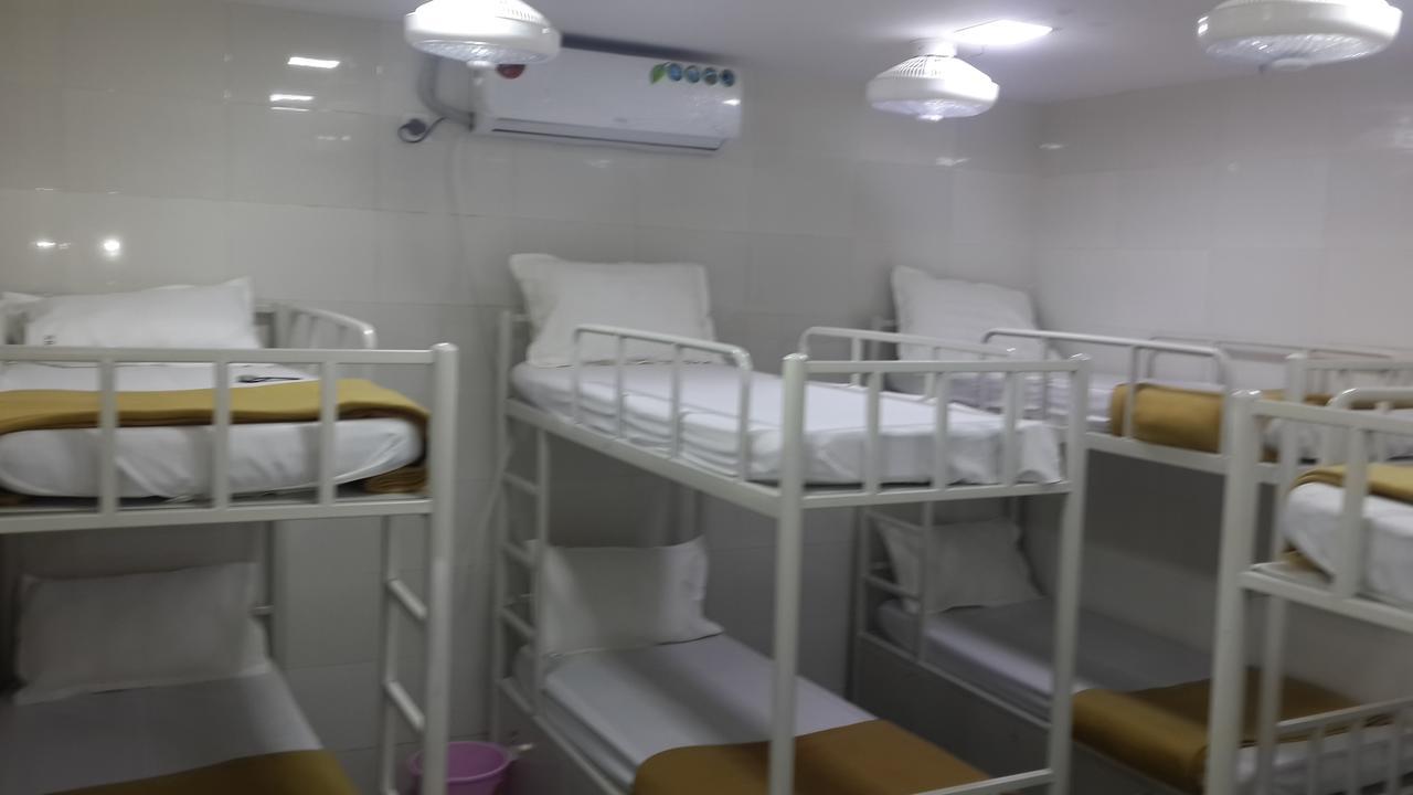 Star Dormitory Bombay Exterior foto