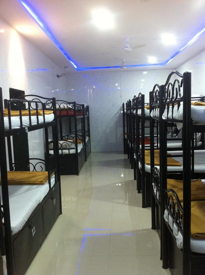 Star Dormitory Bombay Exterior foto