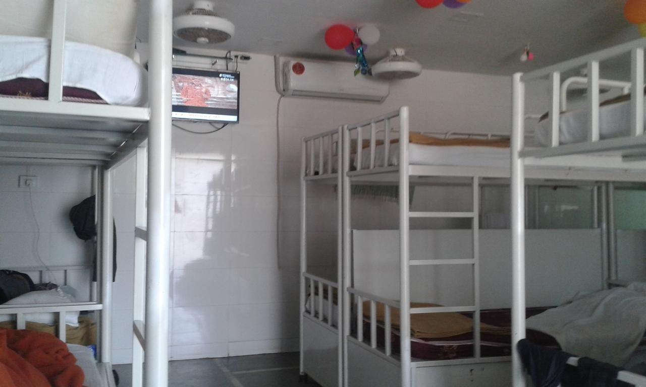 Star Dormitory Bombay Exterior foto