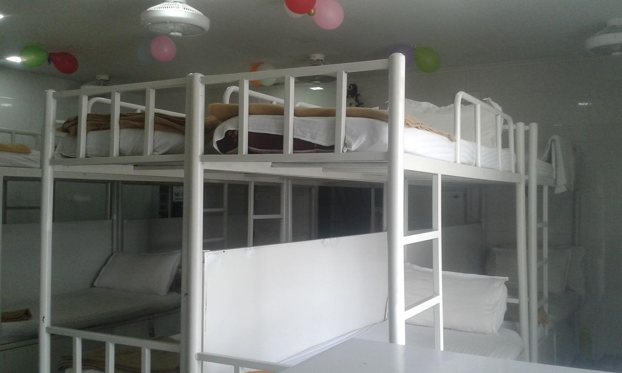 Star Dormitory Bombay Exterior foto